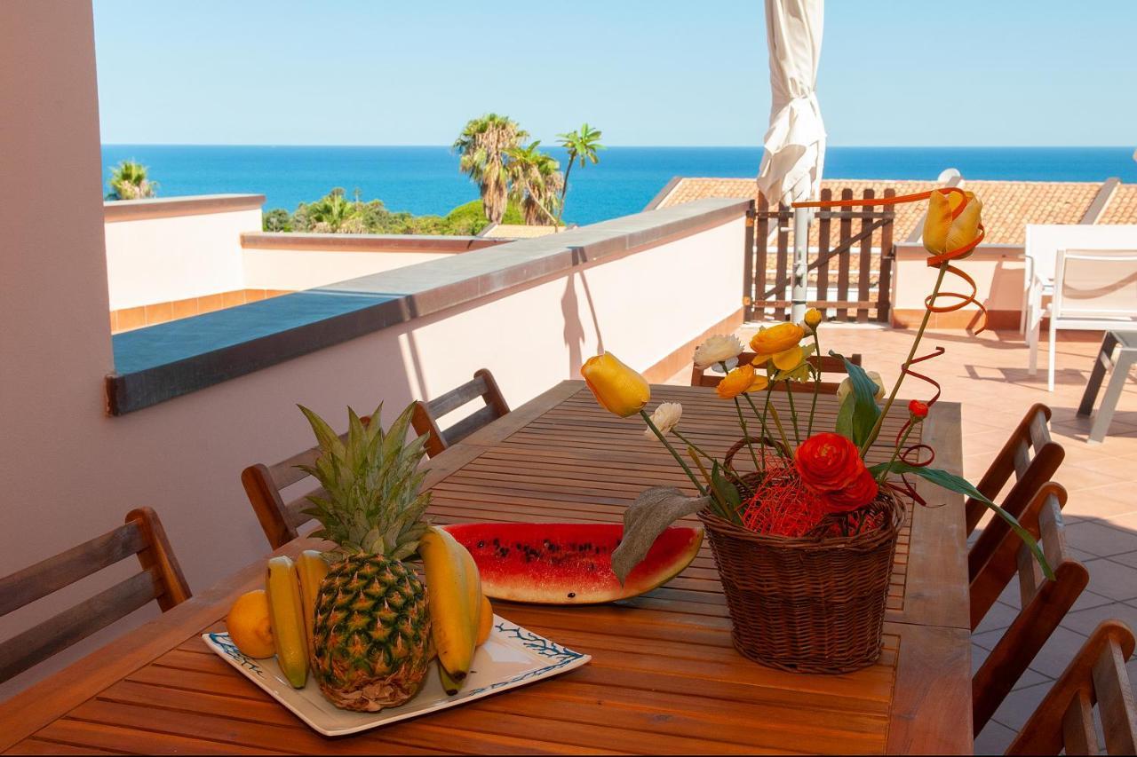 Sunnyhomecefalu39 Exterior photo